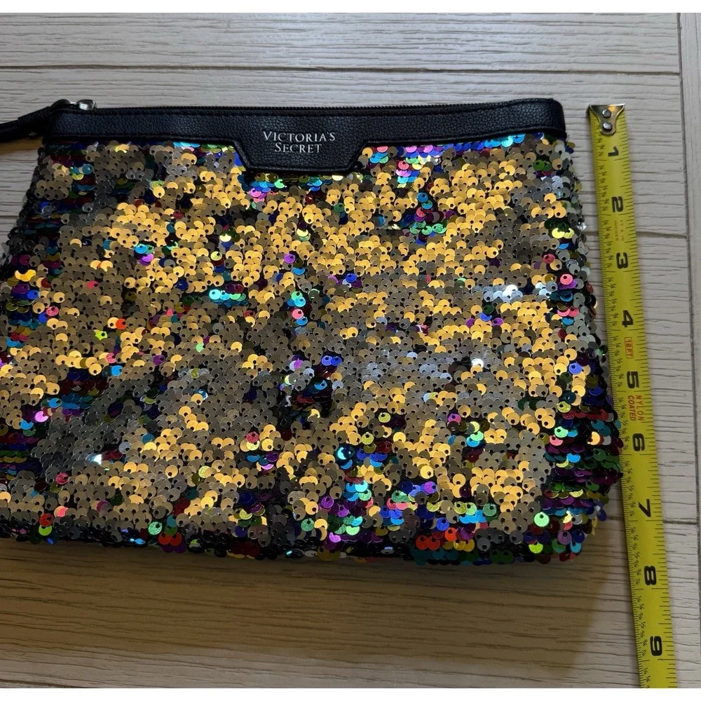 Victoria's Secret Multicolor Sequin Clutch/makeup Bag With Zip‎ Top. 10